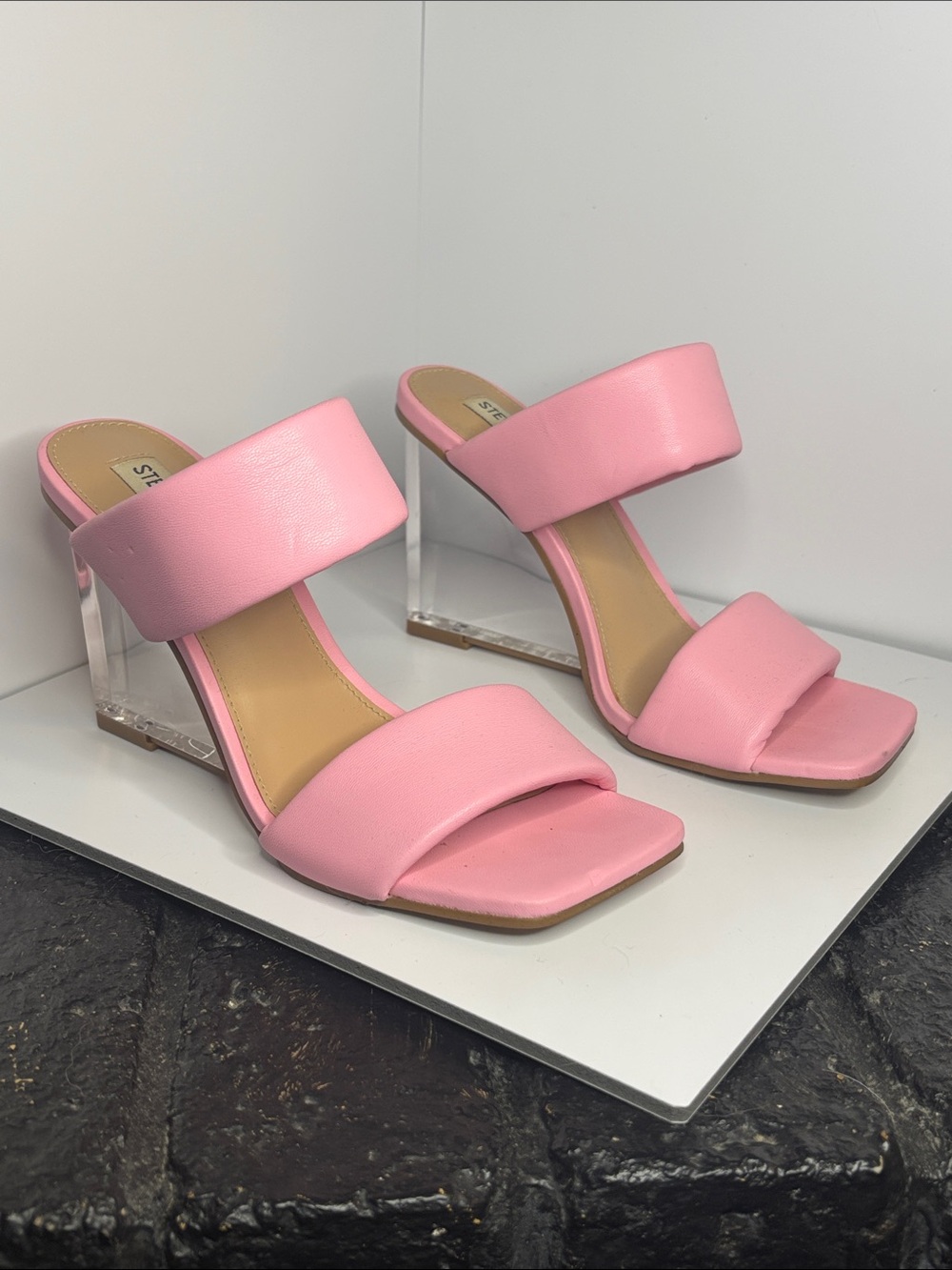 Steve Madden Isa Pink Dual-Band Clear Wedge Slide Heels